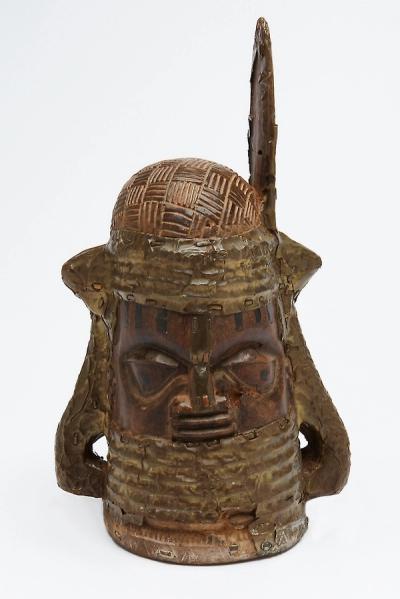 Commemorative Head