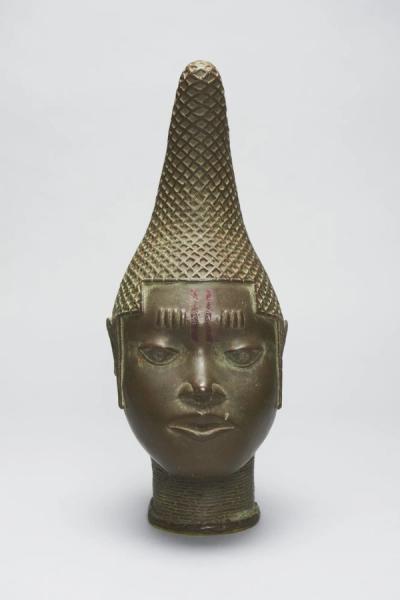 Commemorative Queen Mother Head