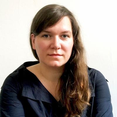 Dr. Anne Luther